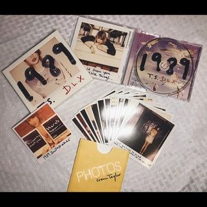SOLD Taylor Swift 1989 Deluxe Edition